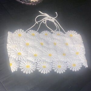 FOREVER 21 cropped flower applique Halter Top